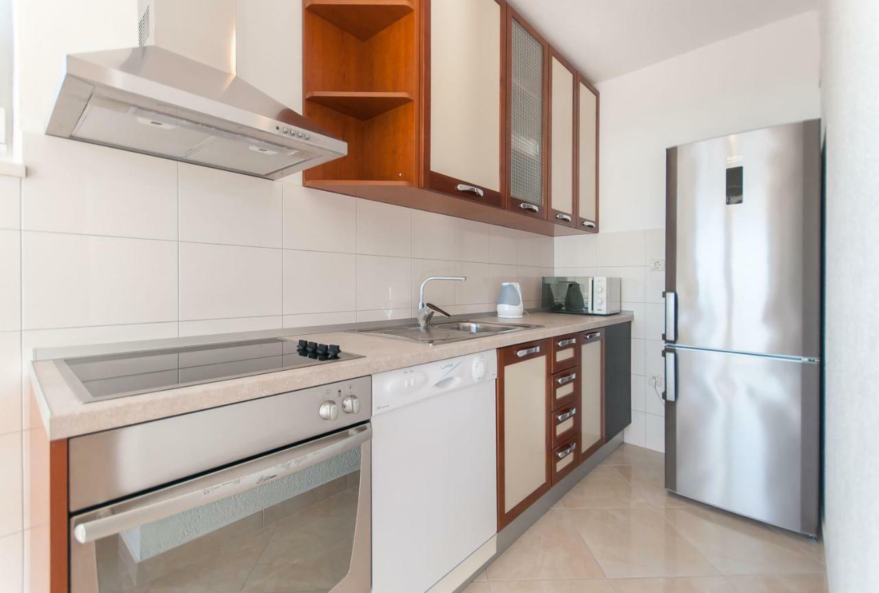 Apartment Ines Omiš Zewnętrze zdjęcie