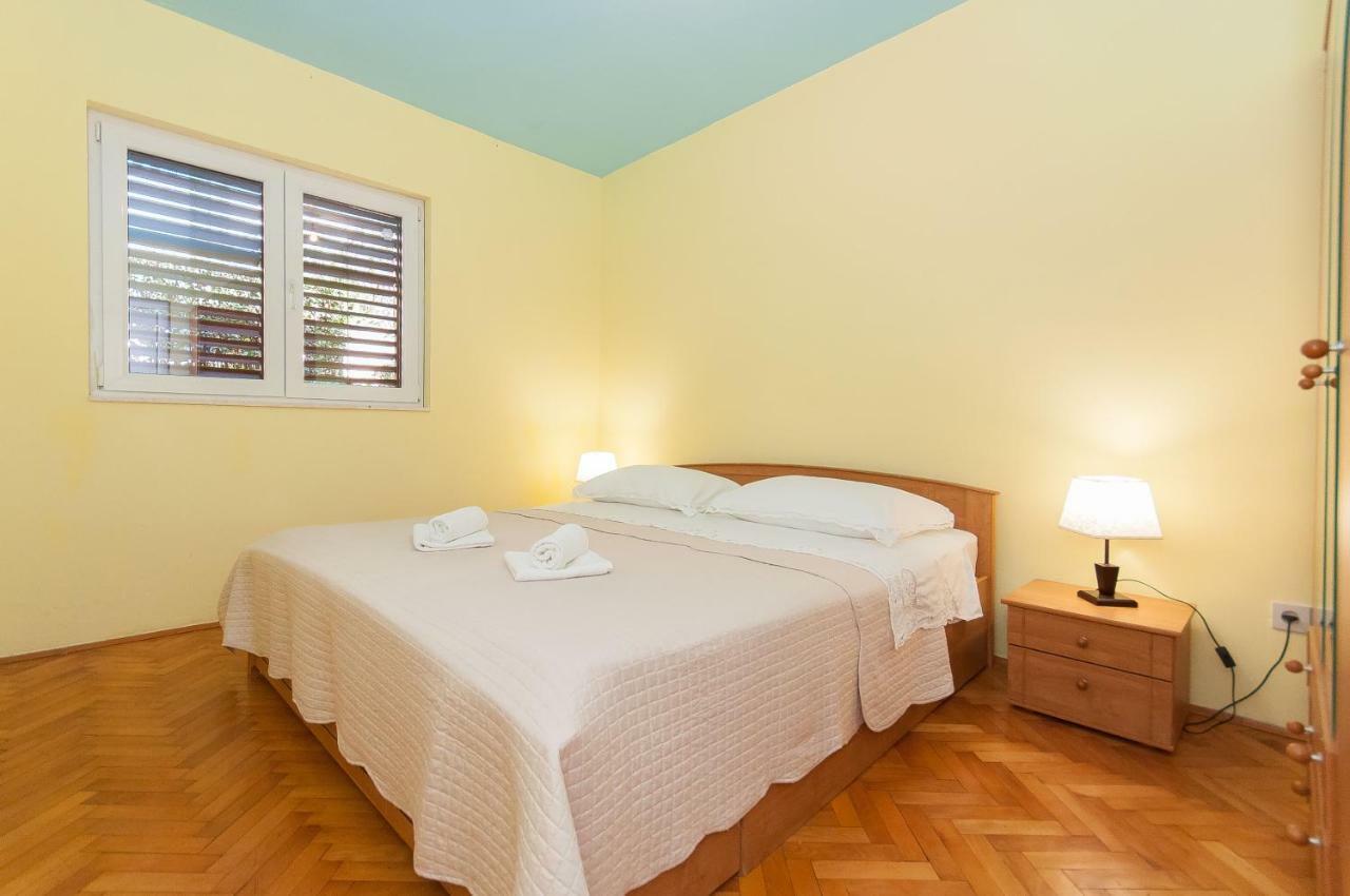 Apartment Ines Omiš Zewnętrze zdjęcie